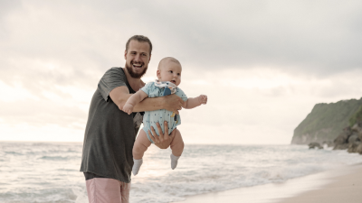 Managing fatherhood stress