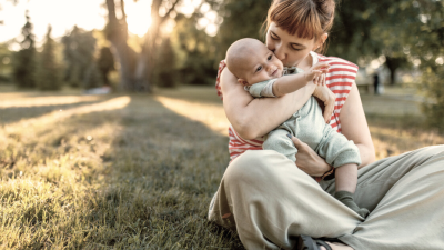 Managing stress in early parenthood